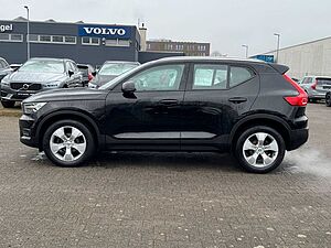 Volvo  D3 2WD Momentum Pro Navi/KeylessStart/Klima
