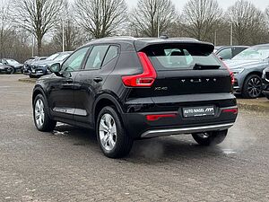 Volvo  D3 2WD Momentum Pro Navi/KeylessStart/Klima