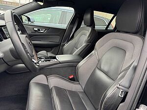 Volvo  T6 Twin Engine AWD R Design Plug-In (E6d)