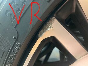 Volvo  T6 Twin Engine AWD R Design Plug-In (E6d)