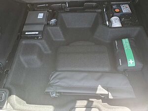 Volvo  B4 Momentum Pro Keyless-Start/Autom. /Klima