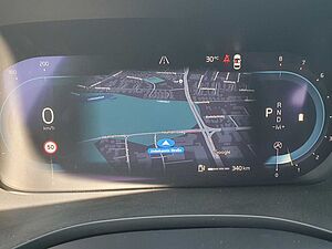 Volvo  B4 Momentum Pro Keyless-Start/Autom. /Klima