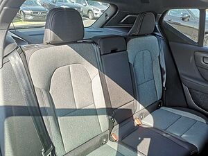 Volvo  T4 Twin Engine Core STANDH|AHK|LED|