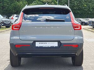 Volvo  B3 Autom. Plus Dark