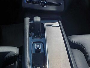 Volvo  Recharge T8 Ultimate Bright