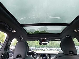 Volvo  T6 Twin Engine AWD R Design Plug-In Navi/SD