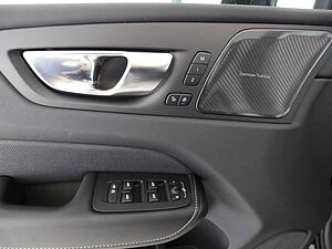Volvo  Recharge T6 Plus Black Edition FLED|HK|21'|