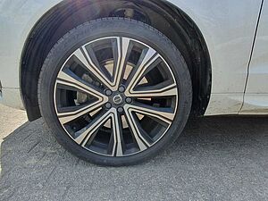 Volvo  Recharge T6 R-Design LONG RANGE AHK|PANO|