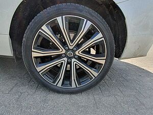 Volvo  Recharge T6 R-Design LONG RANGE AHK|PANO|