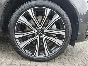 Volvo  Recharge T6 R-Design LONG RANGE AHK|PANO|BC