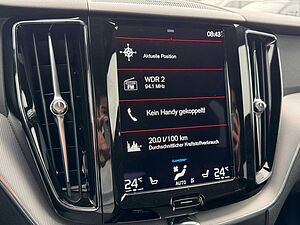 Volvo  B5 AWD R-Design Navi/Keyless-Start/Autom/BC
