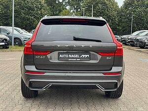 Volvo  B4 Autom. AWD Ultimate Dark PANO|AHK|