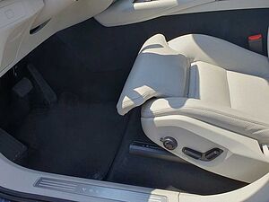 Volvo  B5 AWD Ultimate Bright |PANO|LED|AHK|360°