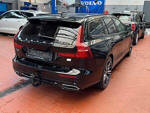 Volvo  Recharge T8 R-Design LONG RANGE