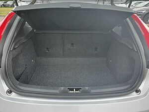 Volvo  T2 2.0 Momentum (EURO 6d-TEMP)