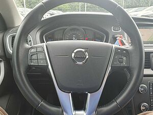 Volvo  T2 2.0 Momentum (EURO 6d-TEMP)