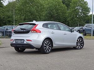 Volvo  T2 2.0 Momentum (EURO 6d-TEMP)