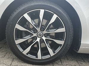 Volvo  T2 2.0 Momentum (EURO 6d-TEMP)