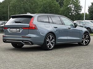 Volvo  Recharge T6 Plus Dark