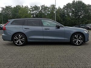 Volvo  Recharge T6 Plus Dark
