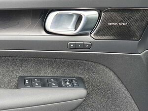 Volvo  T5 Recharge Ultimate Dark Navi/SHD/Autom.