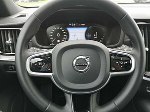 Volvo  Recharge T8 Plus Dark PANO|AHK|