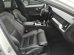 Volvo  Recharge T8 Plus Dark PANO|AHK|