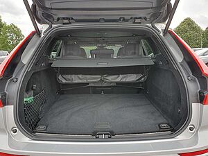 Volvo  B4 Plus Dark Keyless-Start/Autom. /Klima/LED