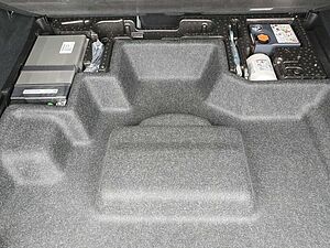 Volvo  B4 Plus Dark Keyless-Start/Autom. /Klima/LED
