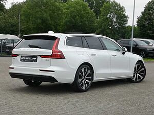 Volvo  B4 (Diesel) Autom. Core AHK|LICHT|19'|LED|