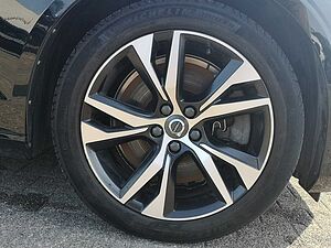 Volvo  T6 Twin Engine AWD Plus Dark Plug-In SHD/LED