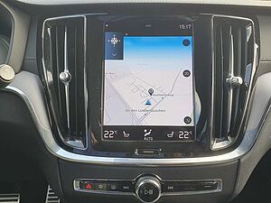 Volvo  T8 Twin Engine AWD R Design Plug-In Navi/SHD