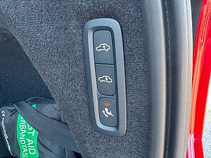 Volvo  T8 Plus Bright LUFT|AHK|B&W|PANO|HAED UP|