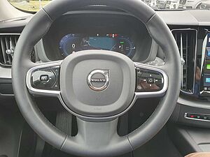 Volvo  T6 AWD Plus Dark HEAD UP|PILOT|LED|ALARM|