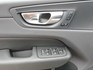 Volvo  T6 AWD Plus Dark HEAD UP|PILOT|LED|ALARM|