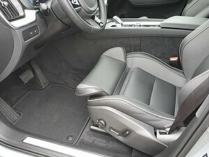 Volvo  T6 Plus Dark 20'|AHK|LED|PILOT|LED|ALARM
