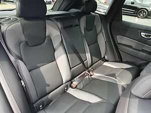 Volvo  T6 AWD Plus Dark AHK|20'|PILOT|