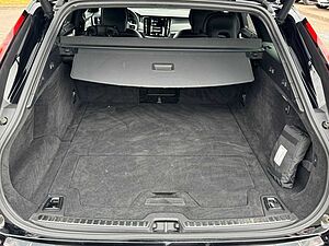 Volvo  T6 Twin Engine AWD R-Design