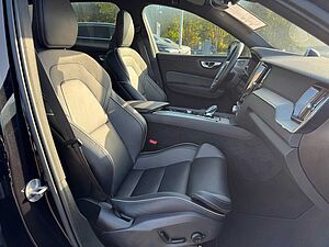 Volvo  T6 Plus Black Edition PANO|PILOT|B&W|360CAM