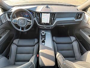 Volvo  T6 Plus Black Edition PANO|PILOT|B&W|360CAM