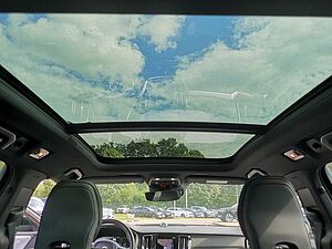 Volvo  T6 Twin Engine AWD R Design Plug-In Navi/SHD