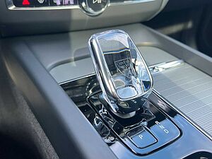 Volvo  T6 Plus Dark AHK|PANO|20'|360CAM|ALARM|ACC