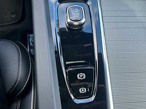 Volvo  T6 Plus Dark AHK|PANO|20'|360CAM|ALARM|ACC