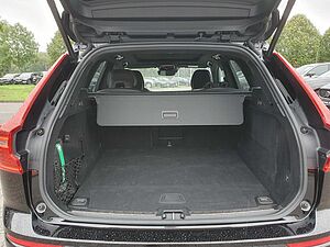 Volvo  D4 R Design Navi/SD/Keyless-Start/Autom. /BC