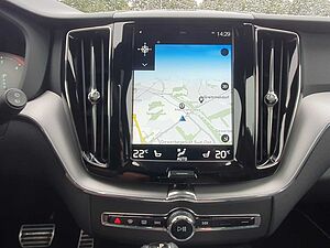 Volvo  D4 R Design Navi/SD/Keyless-Start/Autom. /BC