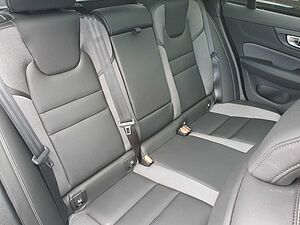 Volvo  T6 Twin Engine AWD Plus Dark Plug-In SHD/LED