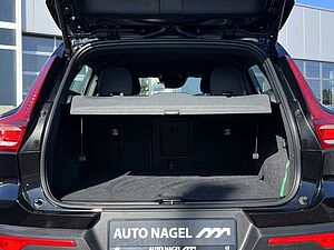 Volvo  T4 Core Standheizung/Autom. /Klima/LED/eFH.