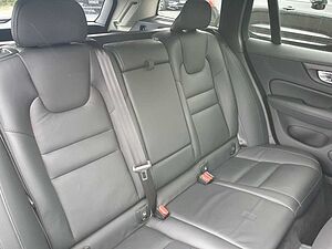 Volvo  T8 Twin Engine AWD Ultimate Dark Plug-In SHD