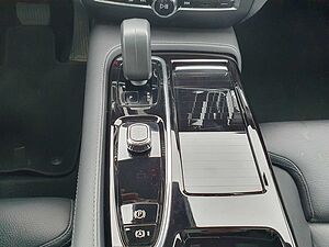 Volvo  T8 Twin Engine AWD Ultimate Dark Plug-In SHD