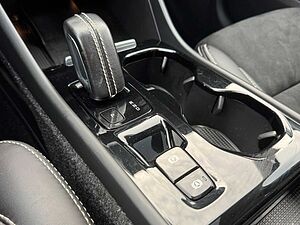 Volvo  T5 TwinEng R-Design Plug-In Navi/SHD/Autom.